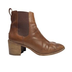 Madewell Regan Chelsea Boot Women's Size 8 Brown Leather Heeled Shoes J8307